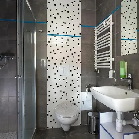 アパート Family Pod Swierkami Centrum Miasta! シクラルスカ・ポレンバ