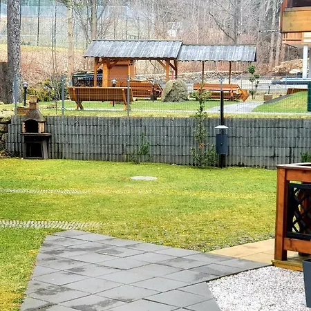 Family Pod Swierkami Centrum Miasta! アパート