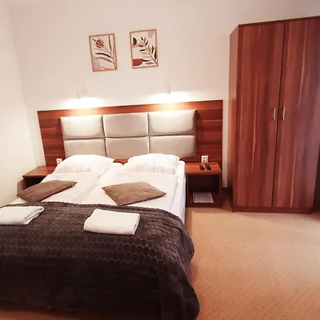 アパート Family Pod Swierkami Centrum Miasta!