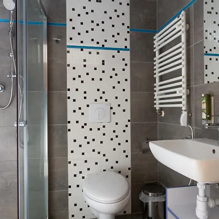 Family Pod Swierkami Centrum Miasta!